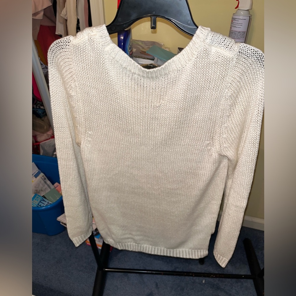Xai Women’s Medium White Sweater- *NEVER WORN* - Picture 2 of 8